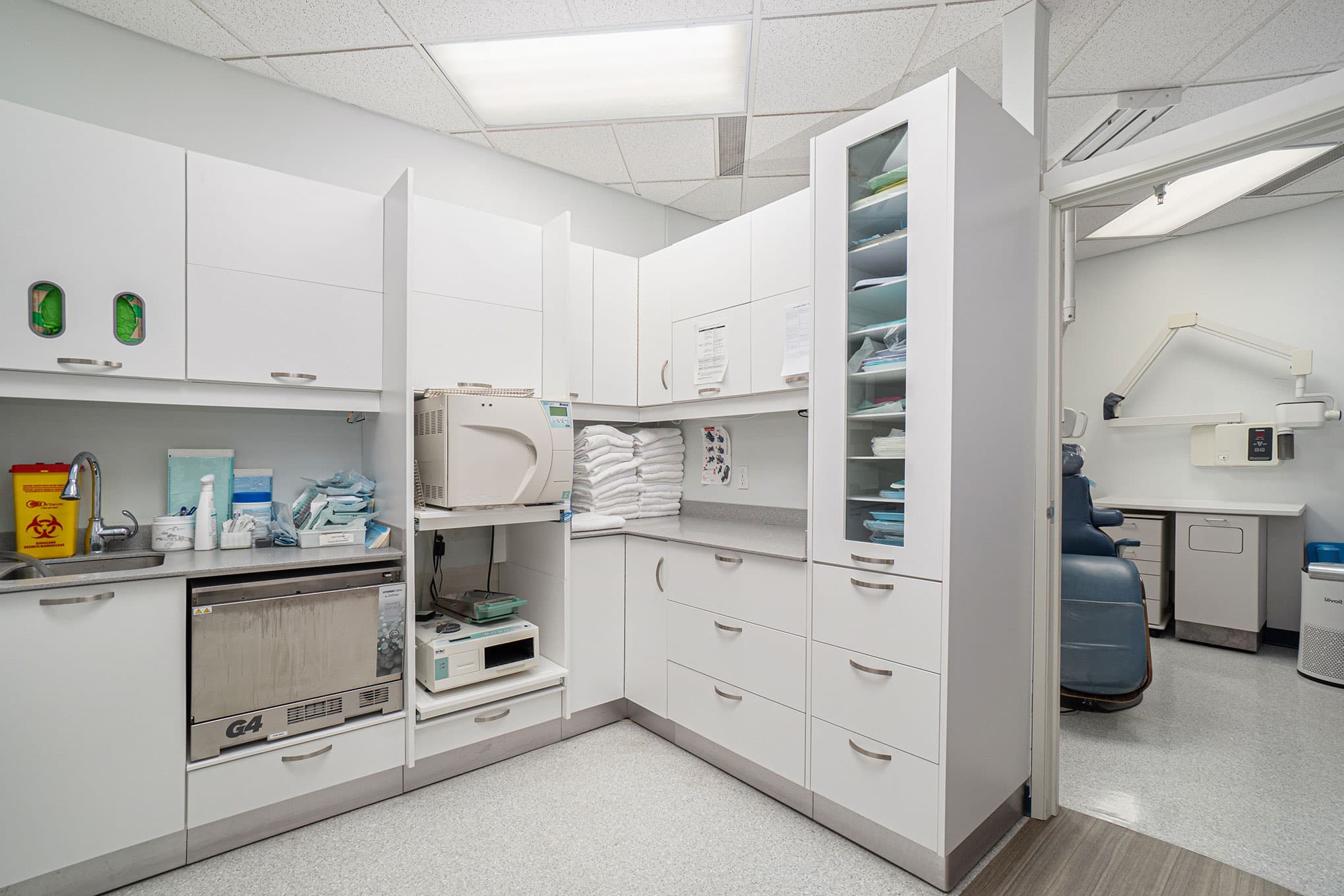 Front desk at Dr. Serene Yu Dentistry