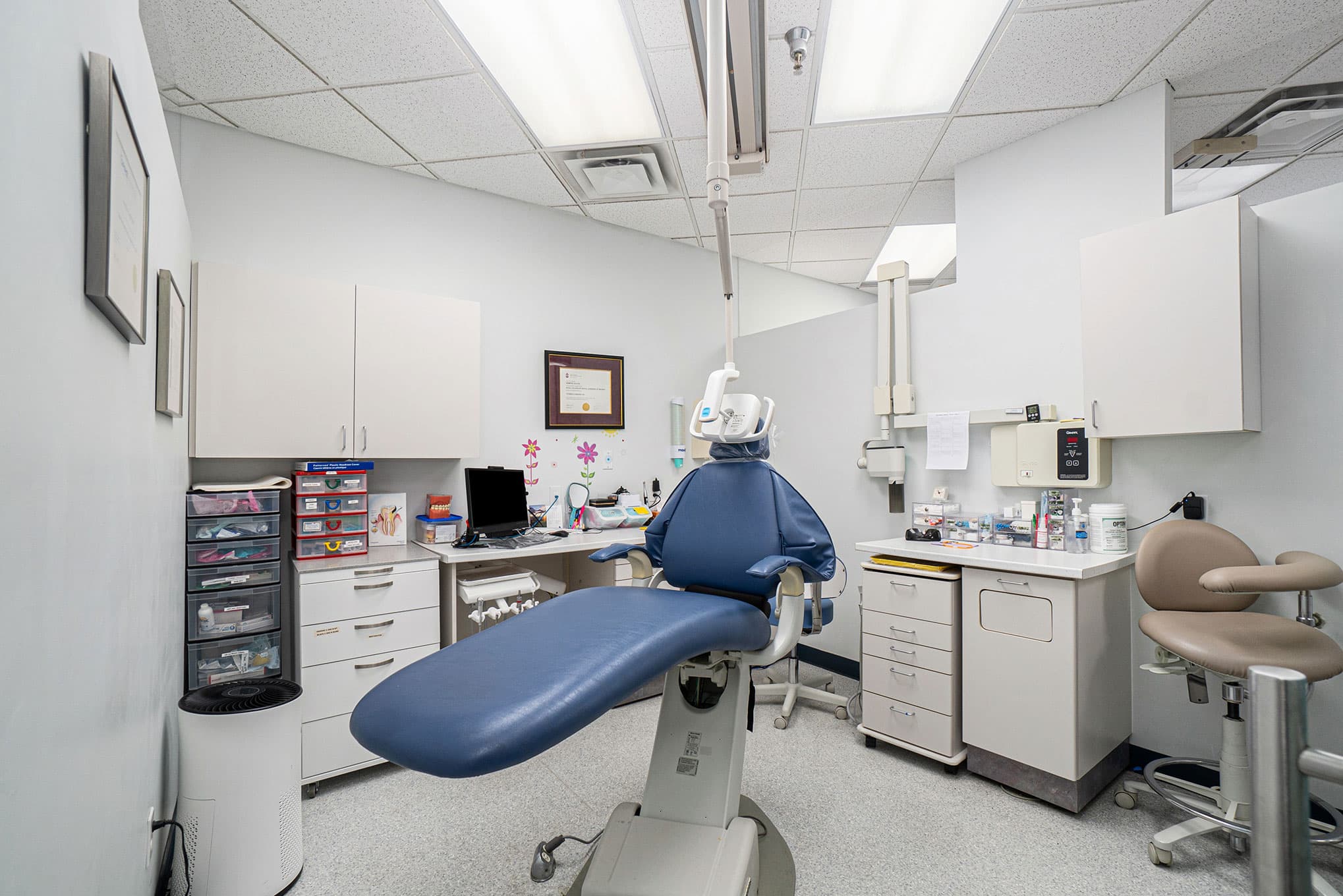 Treatment room with modern dental equipment